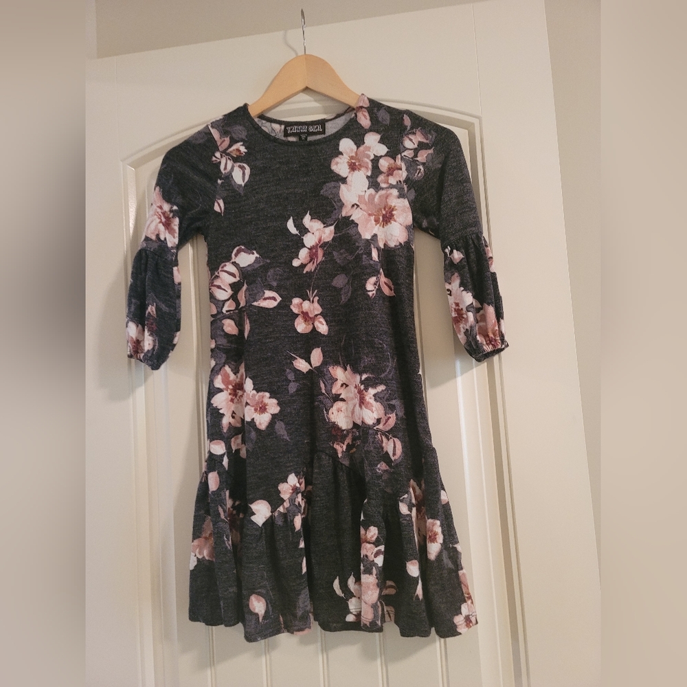 grey floral wool